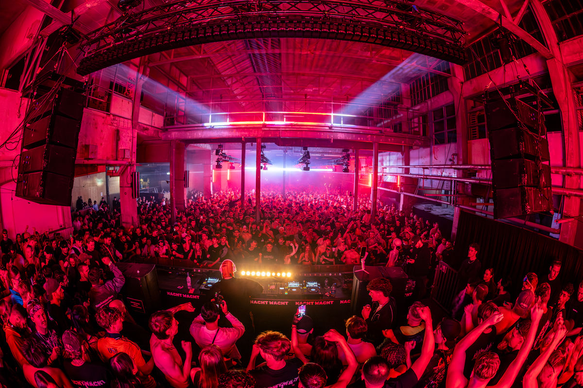 Loading... just a sec